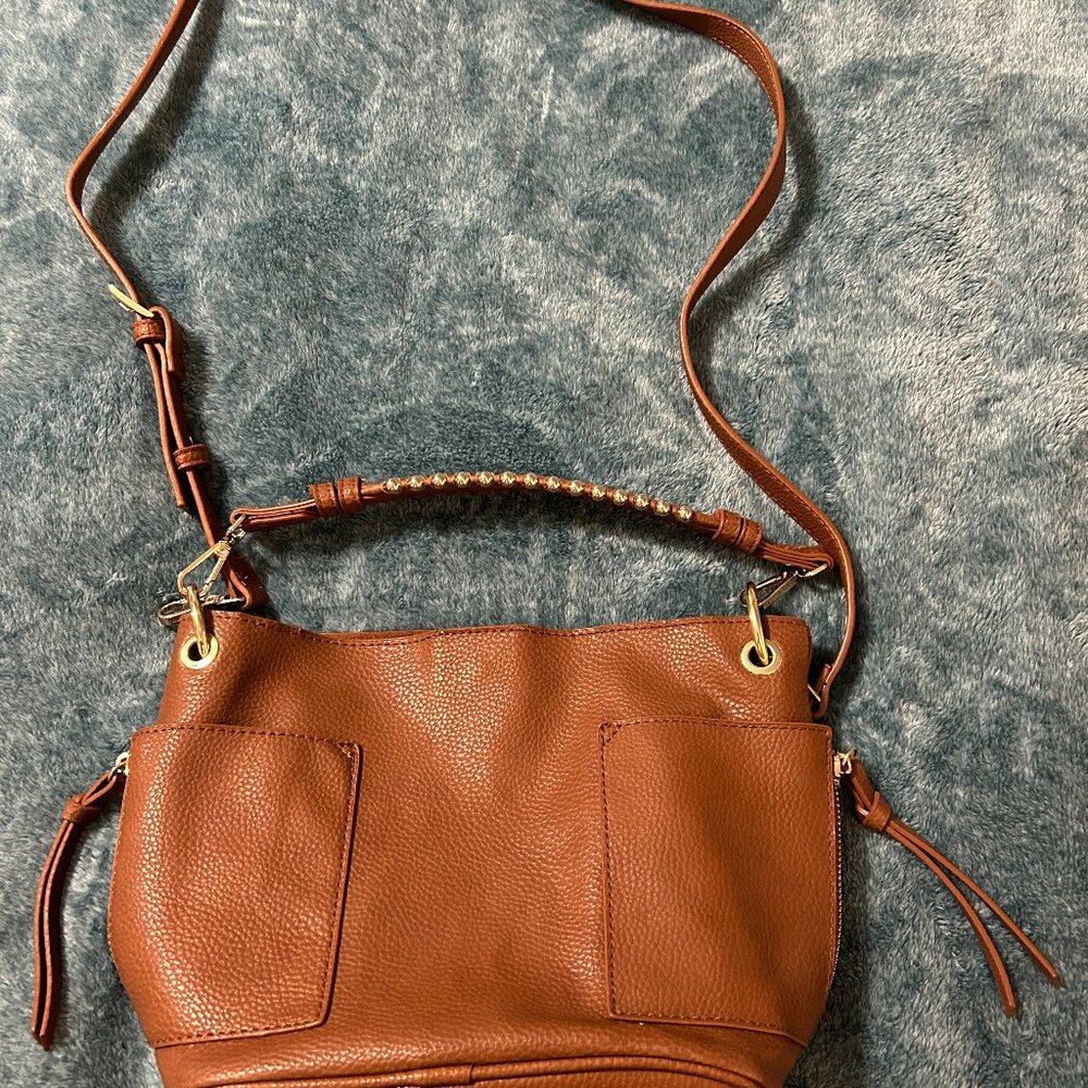 Steve Madden Brown Leather Shoulder Bag. NWOT